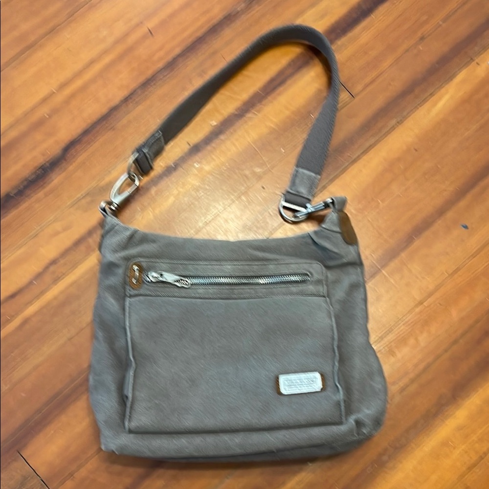 Stylish Gray Shoulder Bag